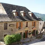 Du Hotel 2*