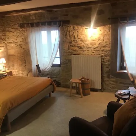 Du Hotel Mandailles (Aveyron)